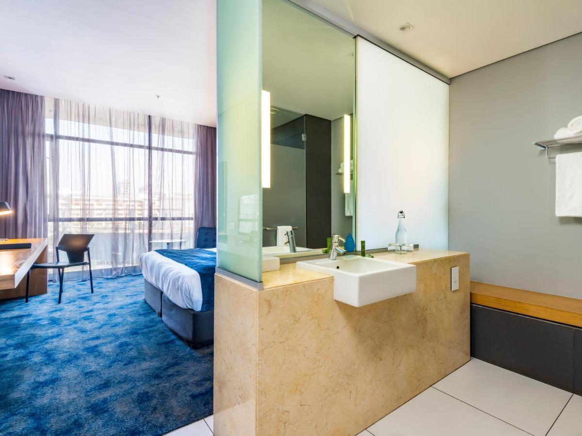 דורבן Aha Gateway Hotel Umhlanga מראה חיצוני תמונה