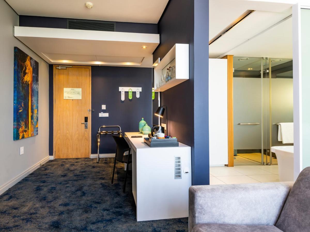 דורבן Aha Gateway Hotel Umhlanga מראה חיצוני תמונה