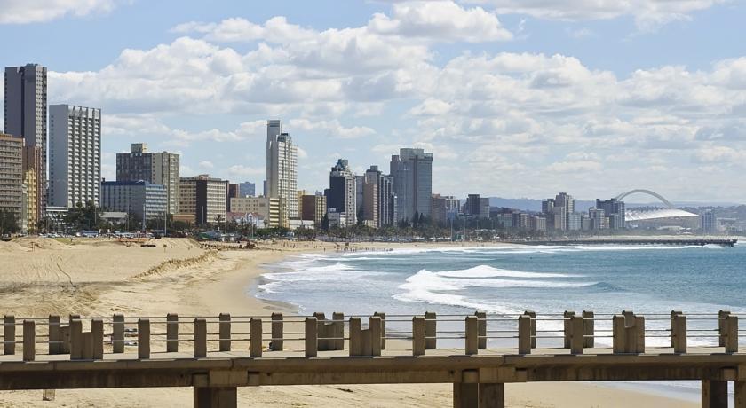 דורבן Aha Gateway Hotel Umhlanga מראה חיצוני תמונה
