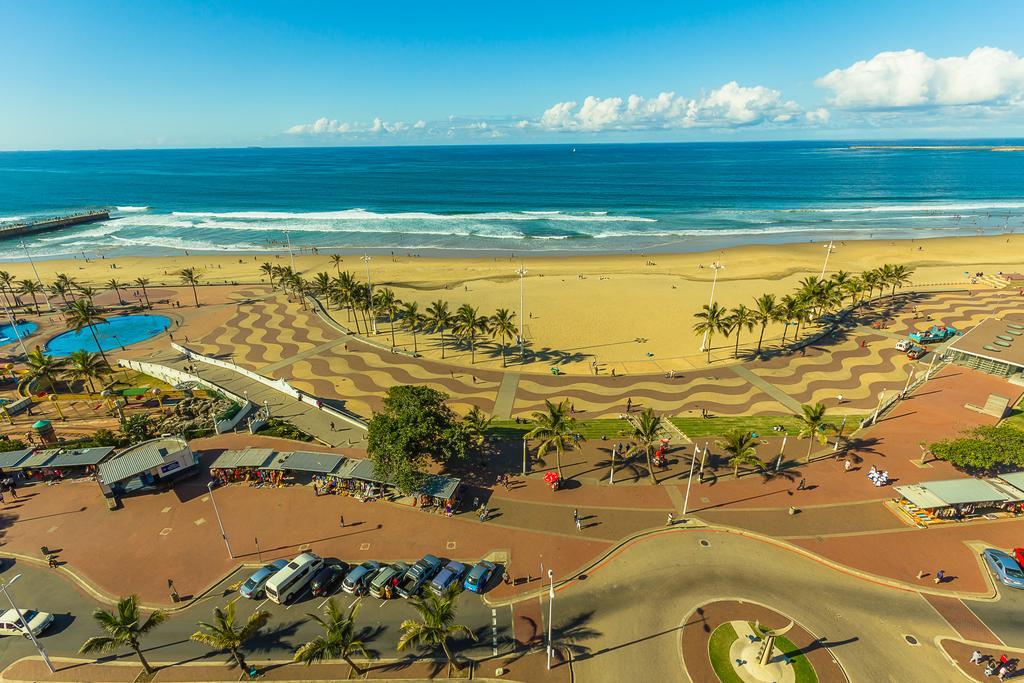 דורבן Aha Gateway Hotel Umhlanga מראה חיצוני תמונה