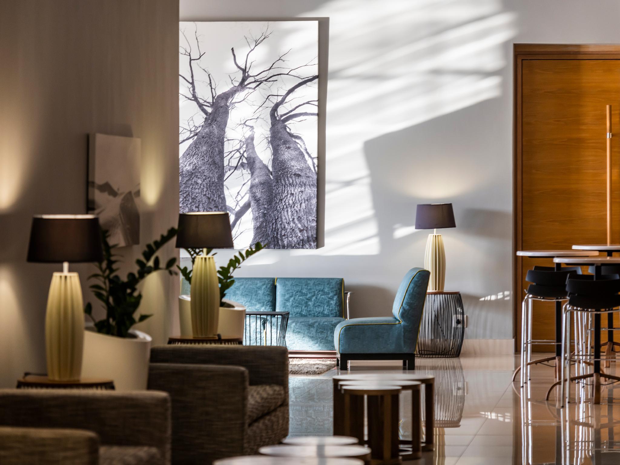 דורבן Aha Gateway Hotel Umhlanga מראה חיצוני תמונה