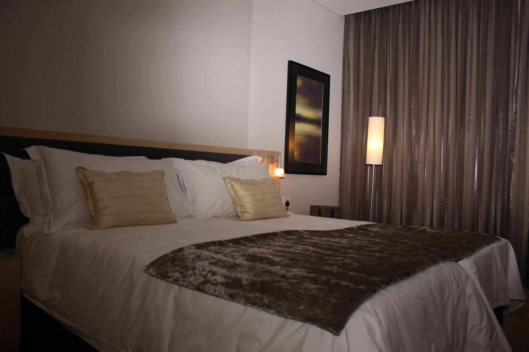 דורבן Aha Gateway Hotel Umhlanga מראה חיצוני תמונה